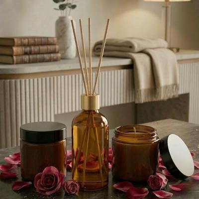 3 Lü Set Gül Kokulu Bambu Çubuklu Oda Kokusu ve Gül  Kokulu Mumlar