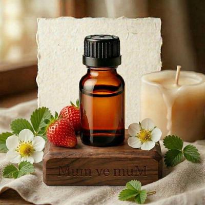 Çilek Mum Esansı 10 cc