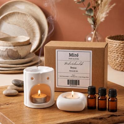 Mire Home Aromaterapi Seti – Beyaz Seramik Buhurdanlık, Mumluk ve 3 Koku