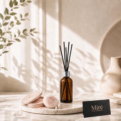 Pudra Kokulu Çubuklu Oda Kokusu - Amber Şişe 50 ml
