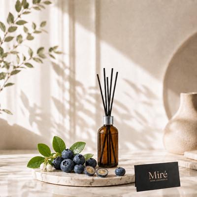 Yaban Mersini Kokulu Çubuklu Oda Kokusu - Amber Şişe 50 ml